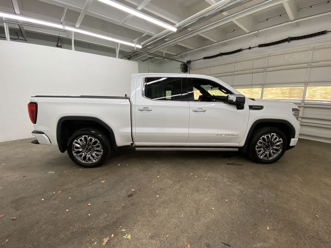 Thumbnail: 2024 GMC Sierra 1500 - 7