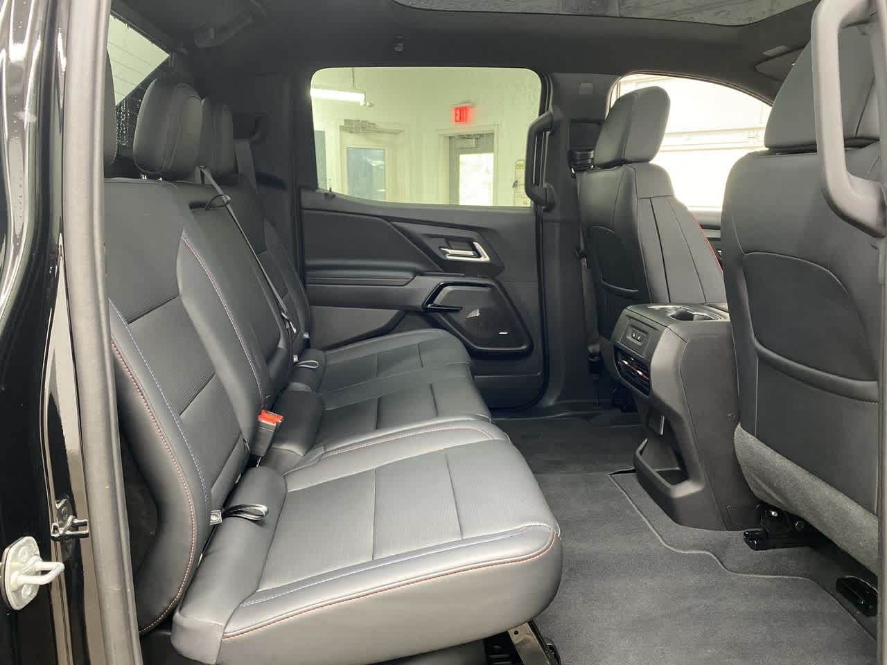 Thumbnail: 2024 Chevrolet Silverado EV - 17