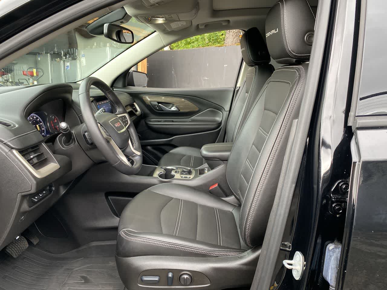 Thumbnail: 2022 GMC Terrain - 12