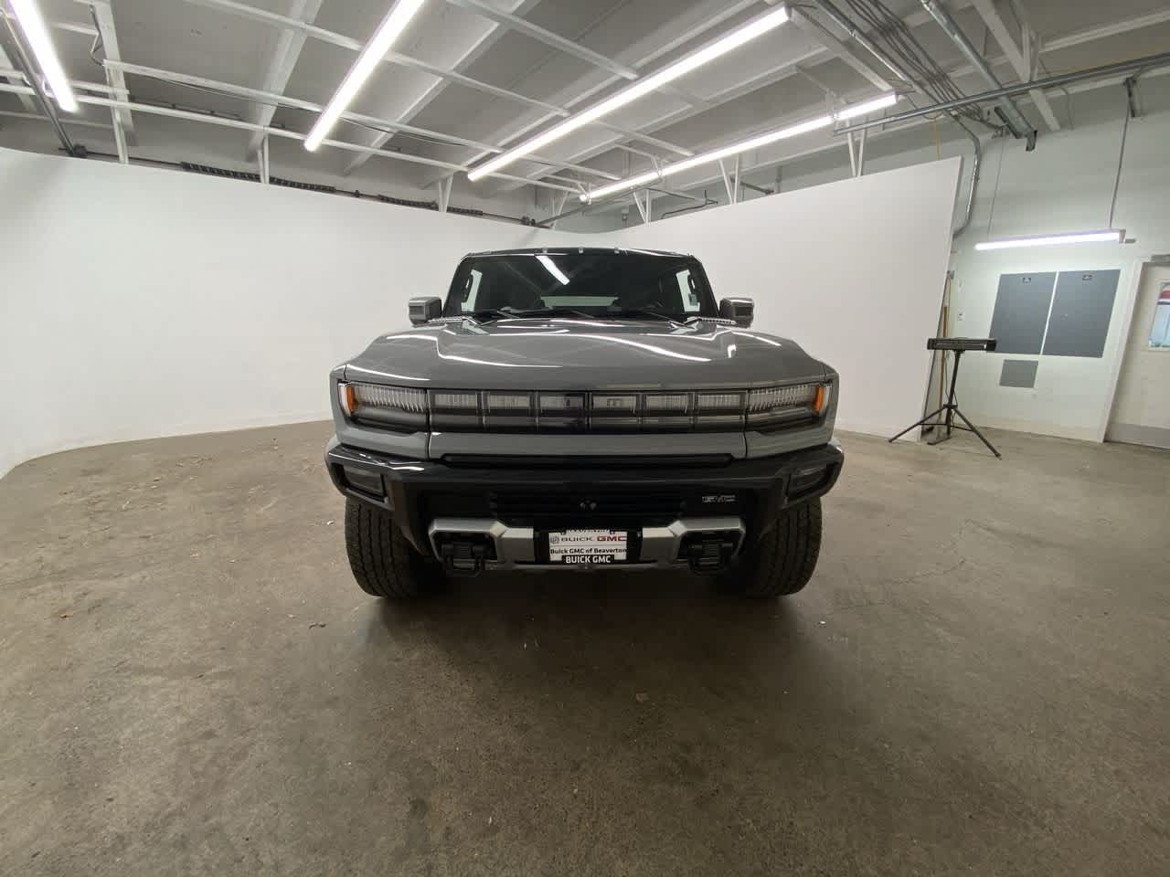 Thumbnail: 2024 GMC Hummer EV - 9