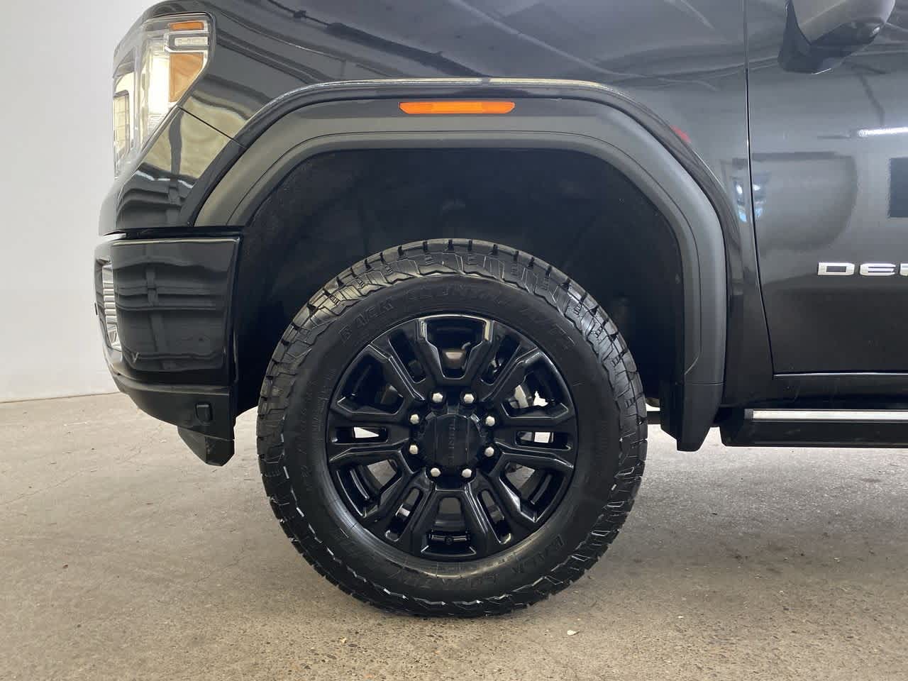 Thumbnail: 2022 GMC Sierra 3500 - 11