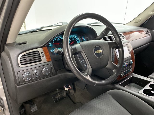Thumbnail: 2009 Chevrolet Avalanche 1500 - 15