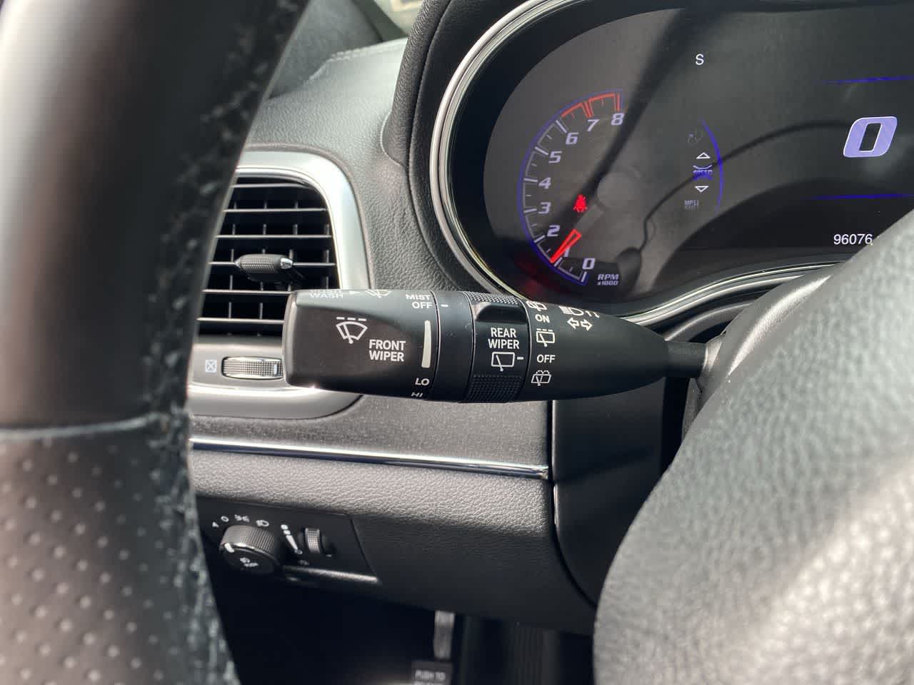 Thumbnail: 2015 Jeep Grand Cherokee - 23