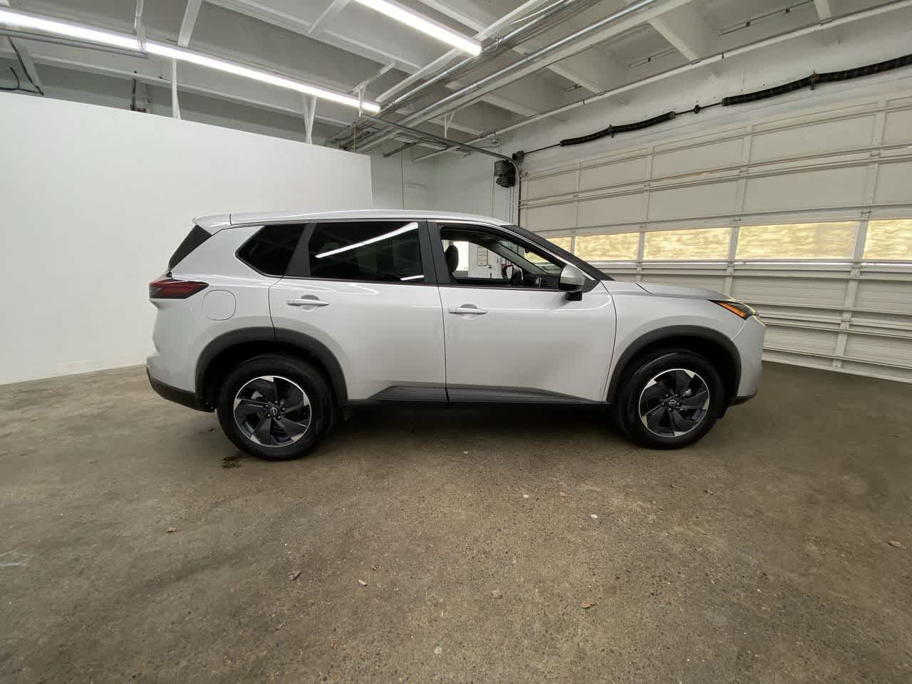 Thumbnail: 2025 Nissan Rogue - 7