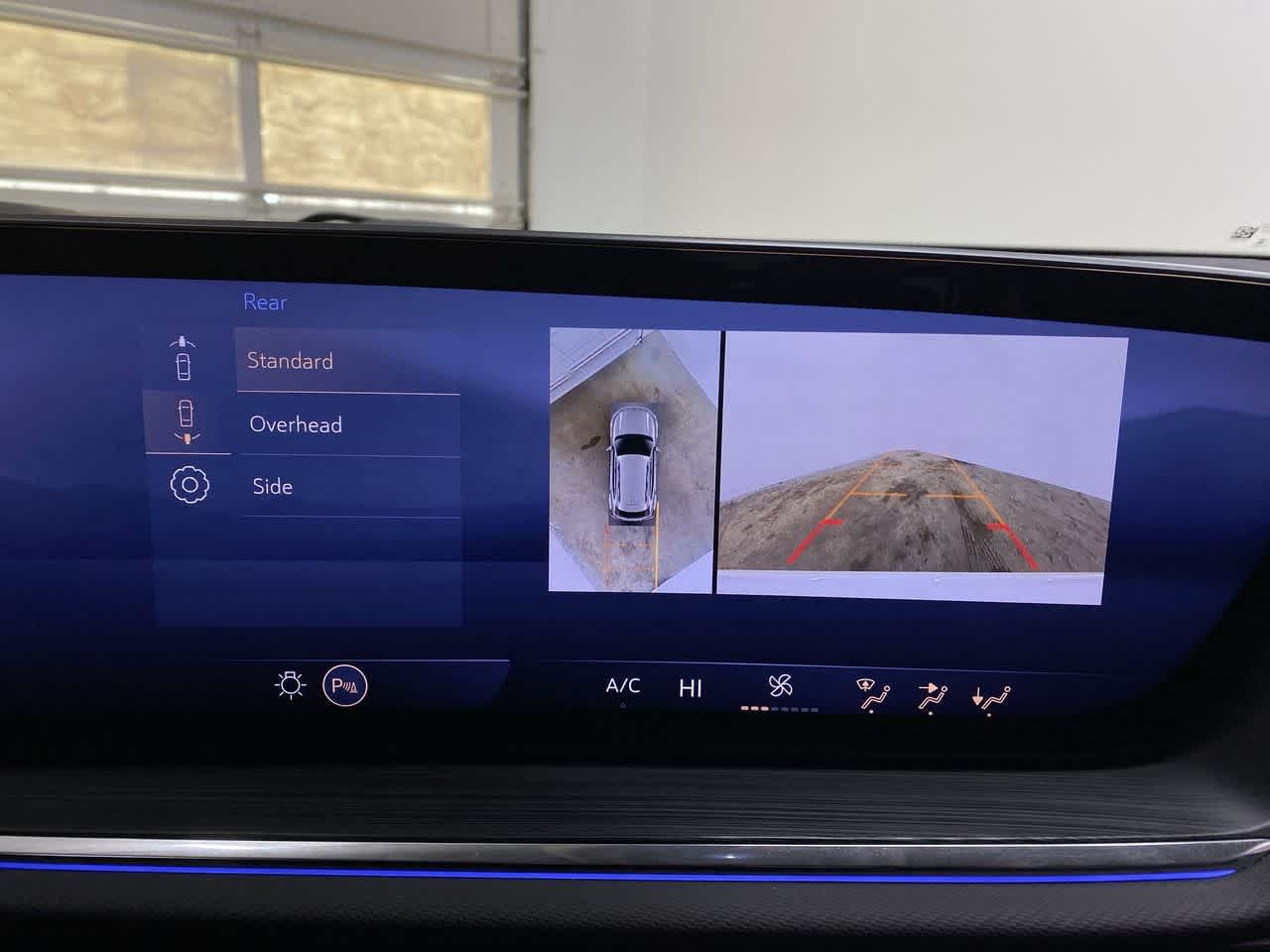 Thumbnail: 2025 Buick Envision - 25