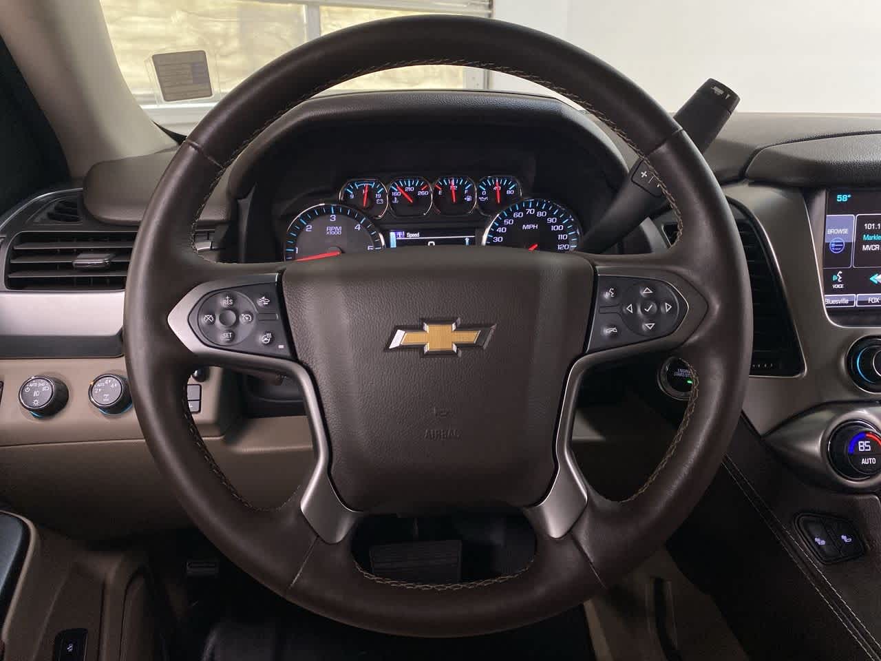 Thumbnail: 2015 Chevrolet Suburban - 21
