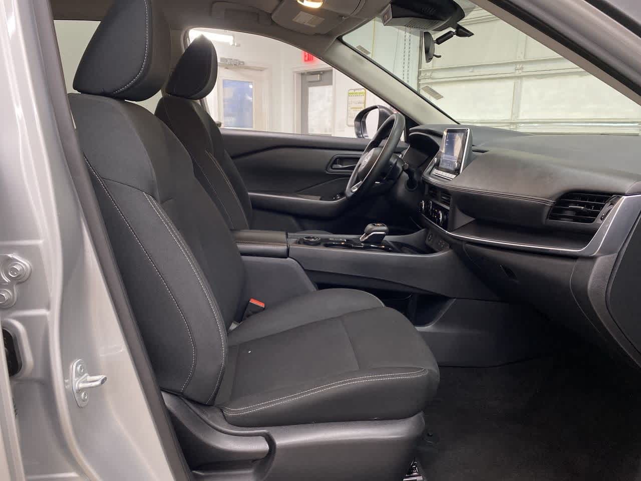 Thumbnail: 2024 Nissan Rogue - 17