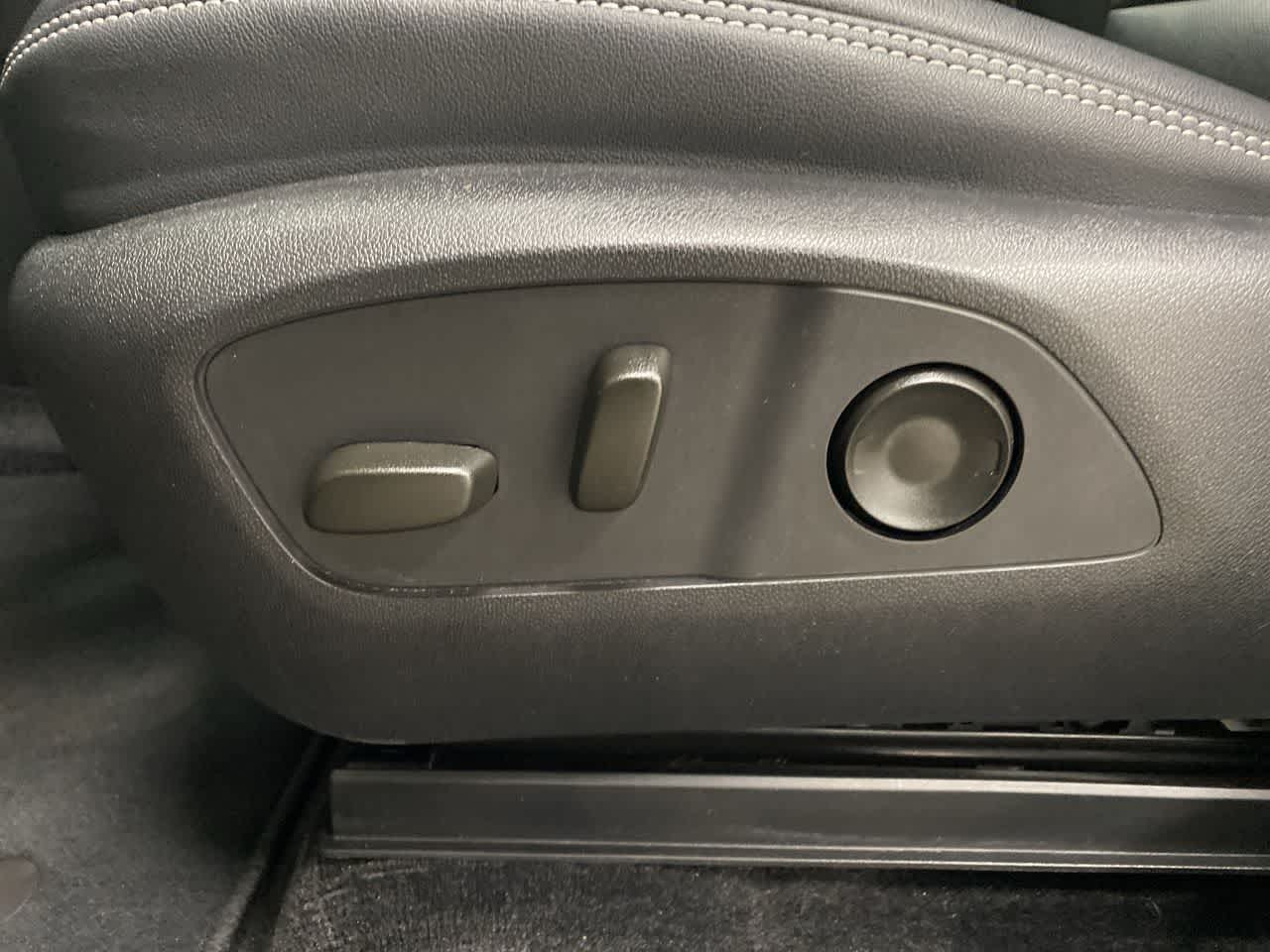 Thumbnail: 2024 Chevrolet Blazer EV - 14