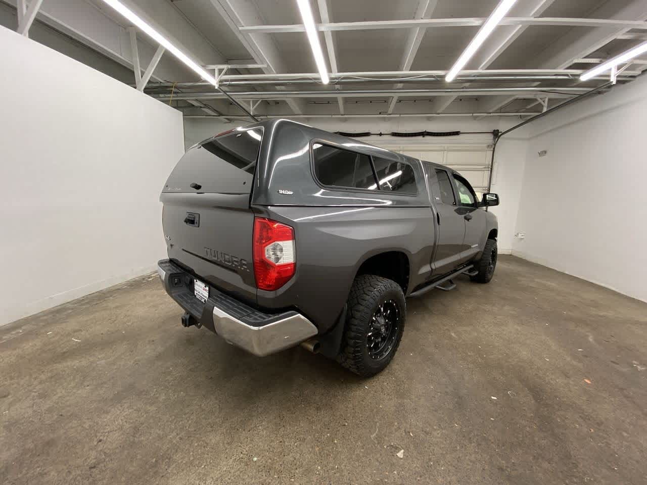 Thumbnail: 2014 Toyota Tundra - 6