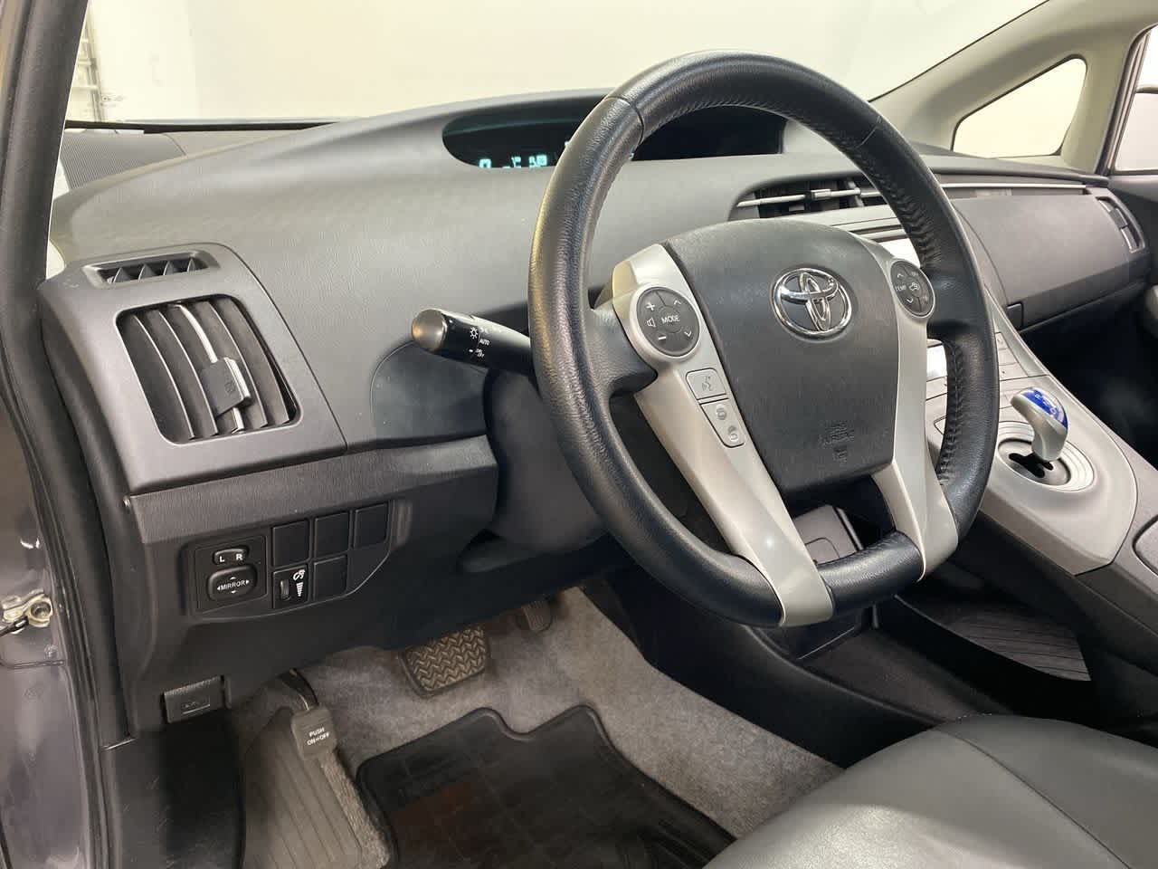 Thumbnail: 2014 Toyota Prius - 2