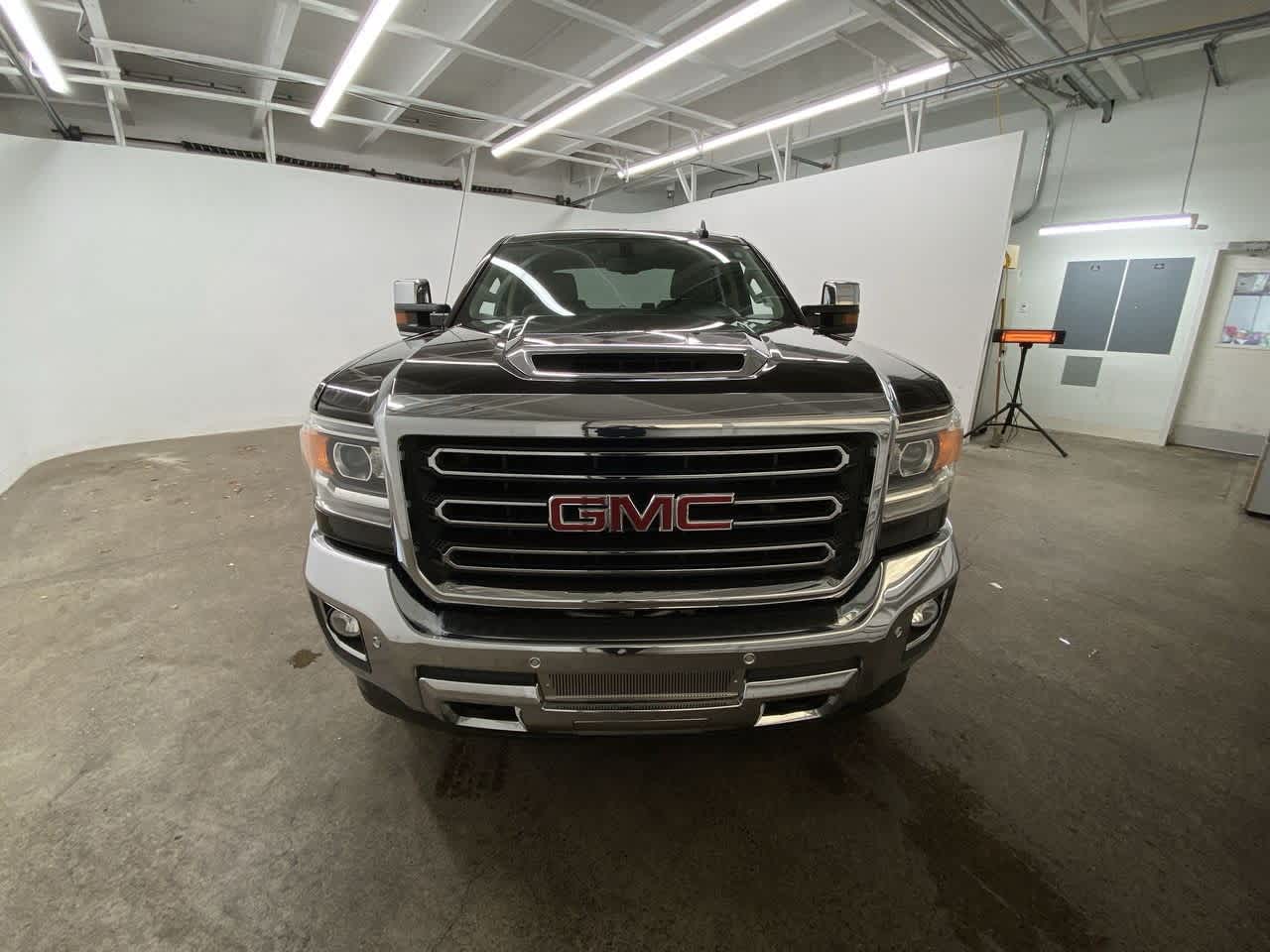 Thumbnail: 2018 GMC Sierra 2500 - 9