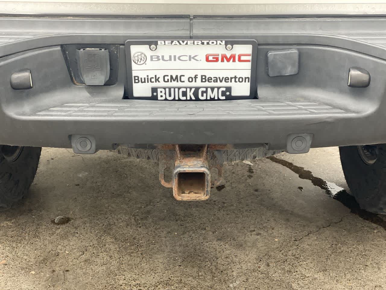 Thumbnail: 2010 GMC Sierra 2500 - 28