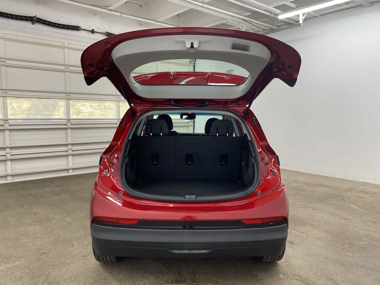 Thumbnail: 2022 Chevrolet Bolt EV - 29