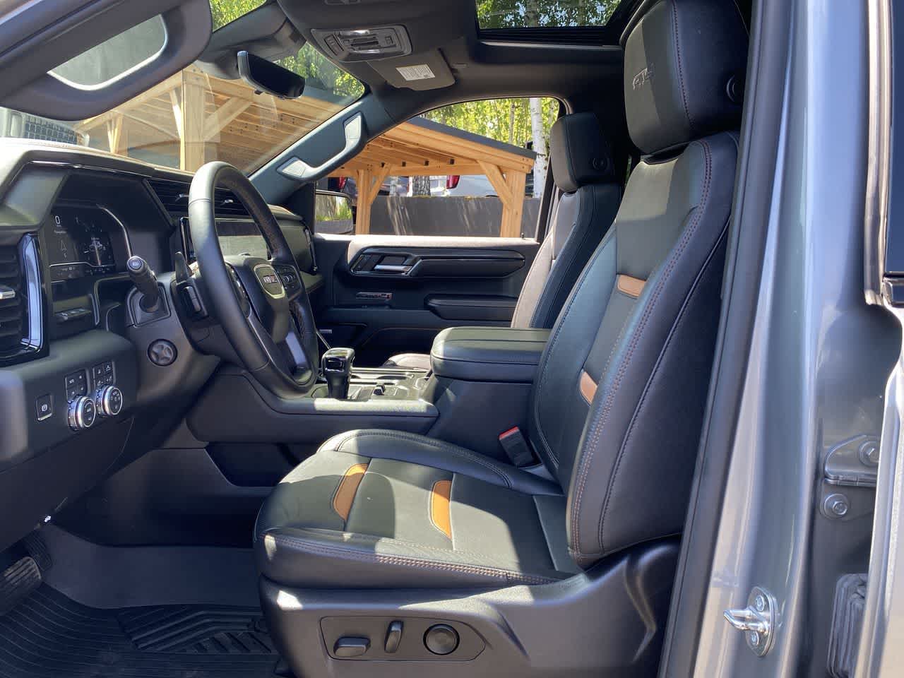 Thumbnail: 2024 GMC Sierra 1500 - 13