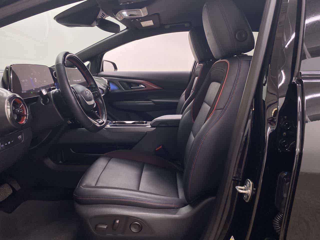 Thumbnail: 2024 Chevrolet Equinox - 15