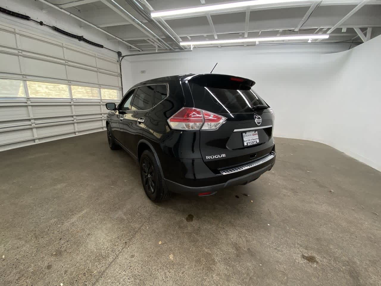Thumbnail: 2015 Nissan Rogue - 4