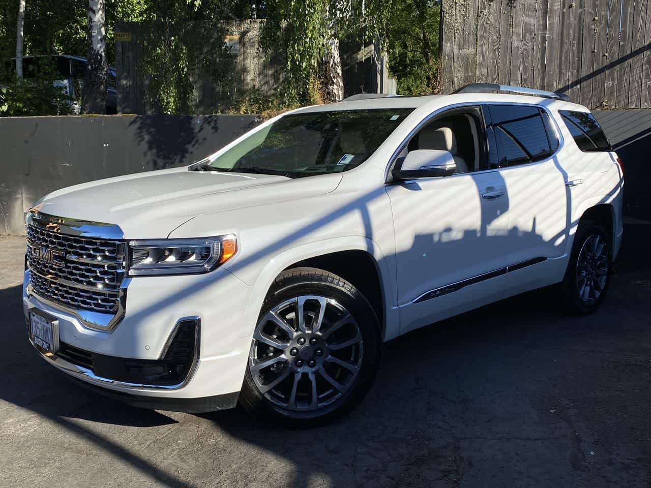 2022 GMC Acadia Denali AWD's photo
