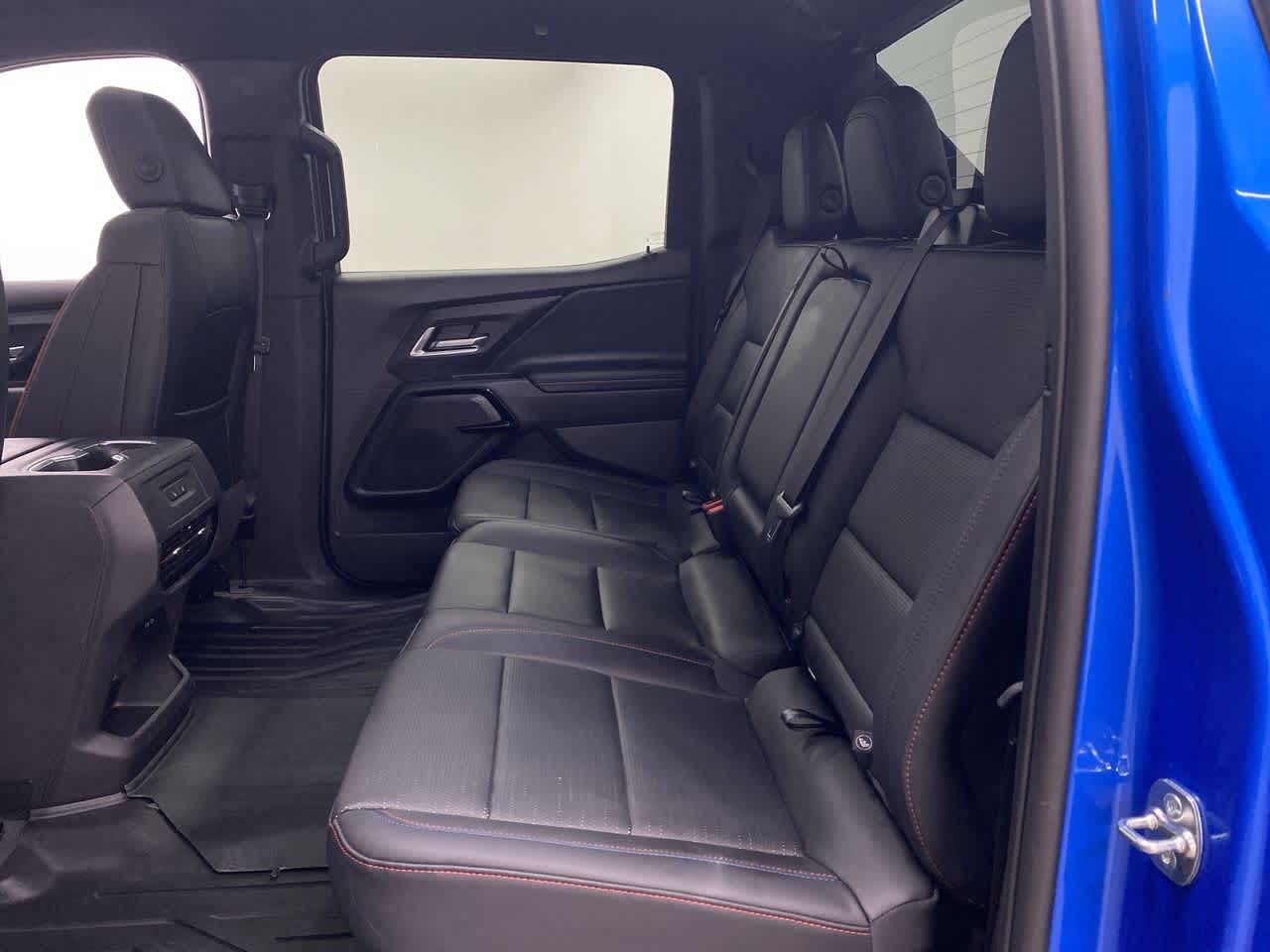 Thumbnail: 2025 Chevrolet Silverado EV - 17