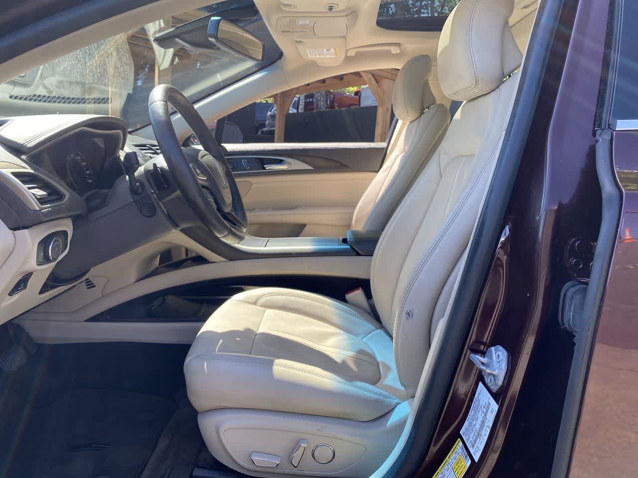 Thumbnail: 2018 Lincoln MKZ - 14