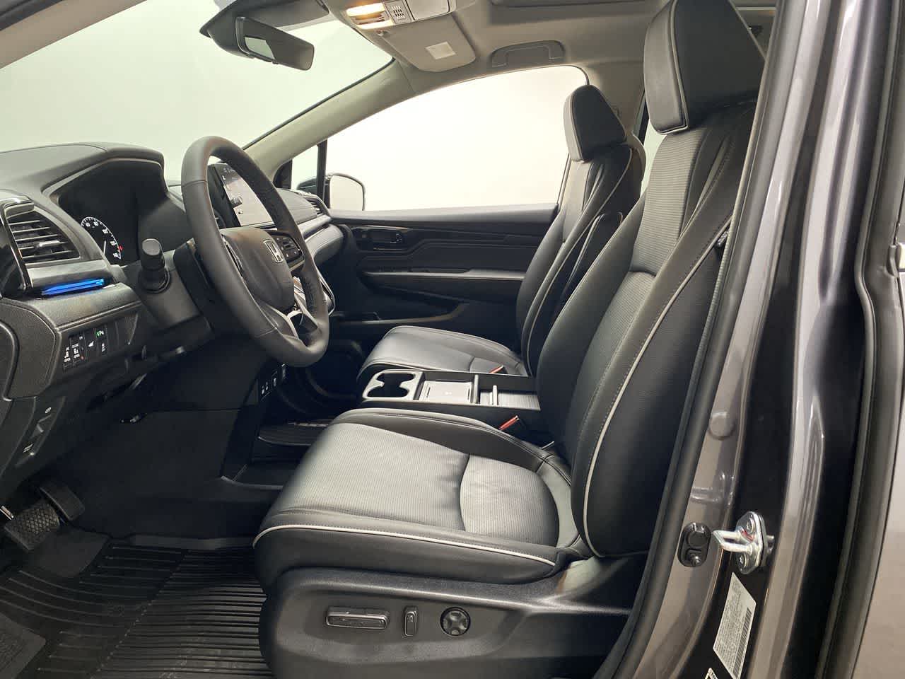 Thumbnail: 2026 Honda Odyssey - 15