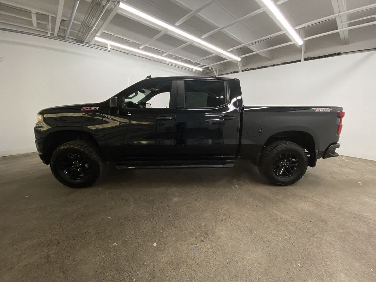 2021 Chevrolet Silverado 1500 Custom Trail Boss 3