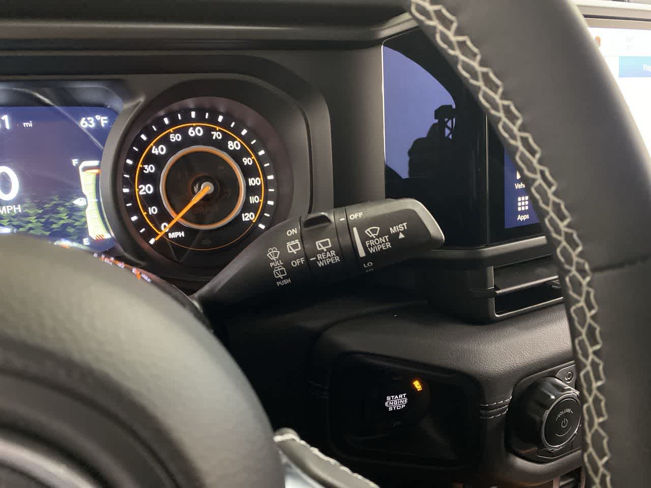 Thumbnail: 2025 Jeep Wrangler - 22