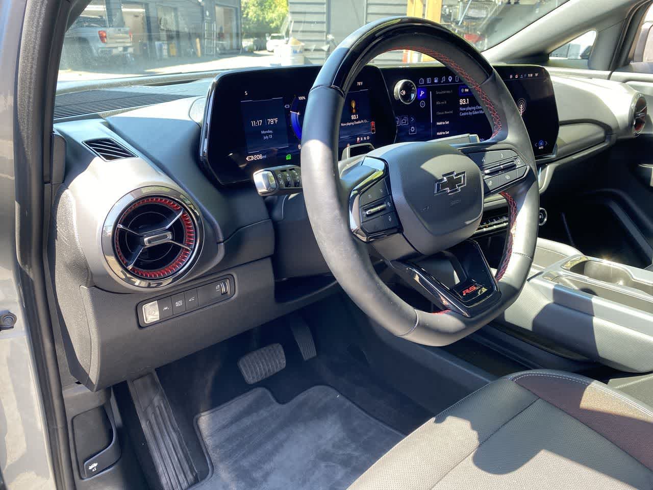 Thumbnail: 2024 Chevrolet Equinox - 2