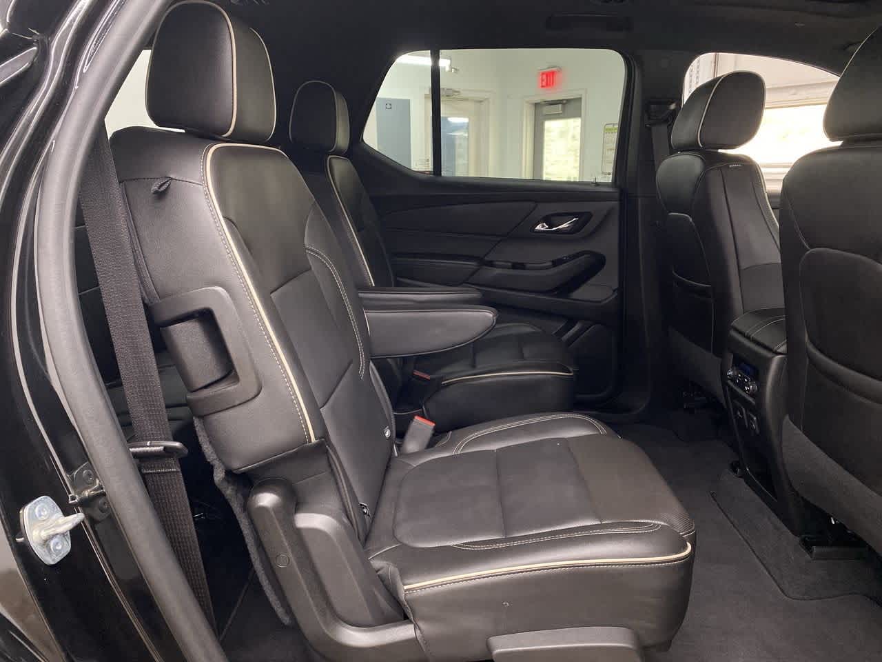 Thumbnail: 2024 Chevrolet Traverse - 17