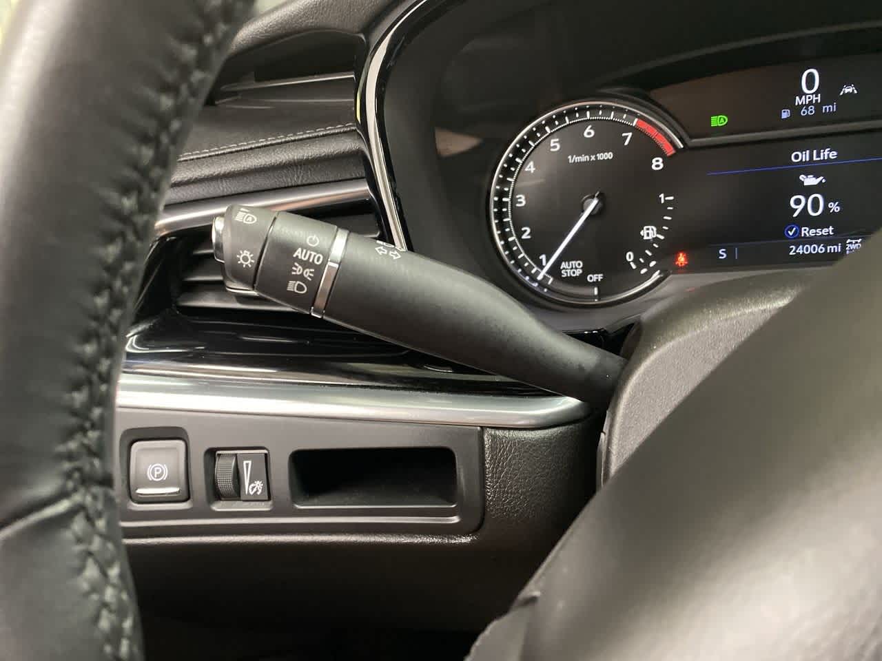 Thumbnail: 2020 Cadillac XT6 - 25