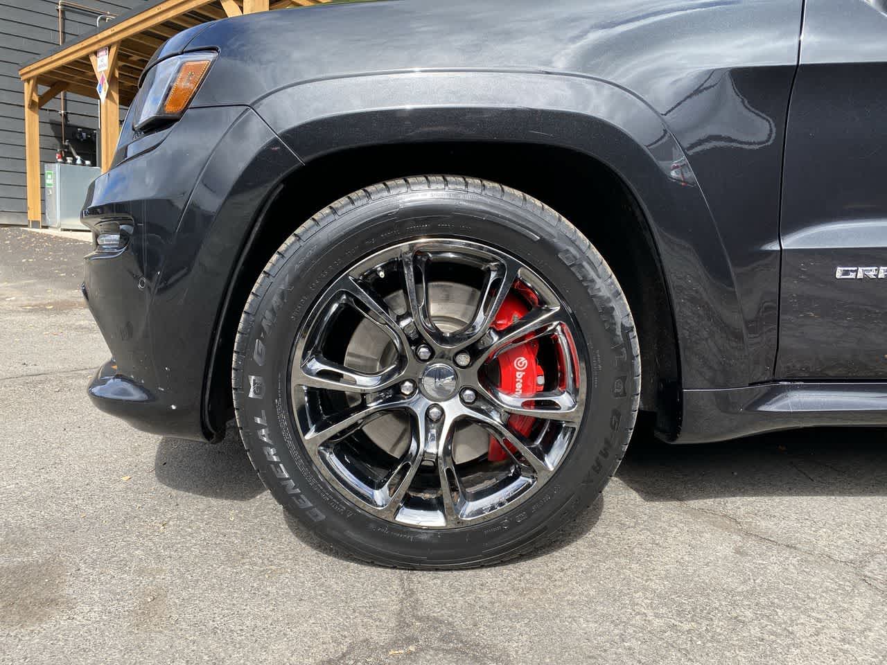 Thumbnail: 2015 Jeep Grand Cherokee - 11