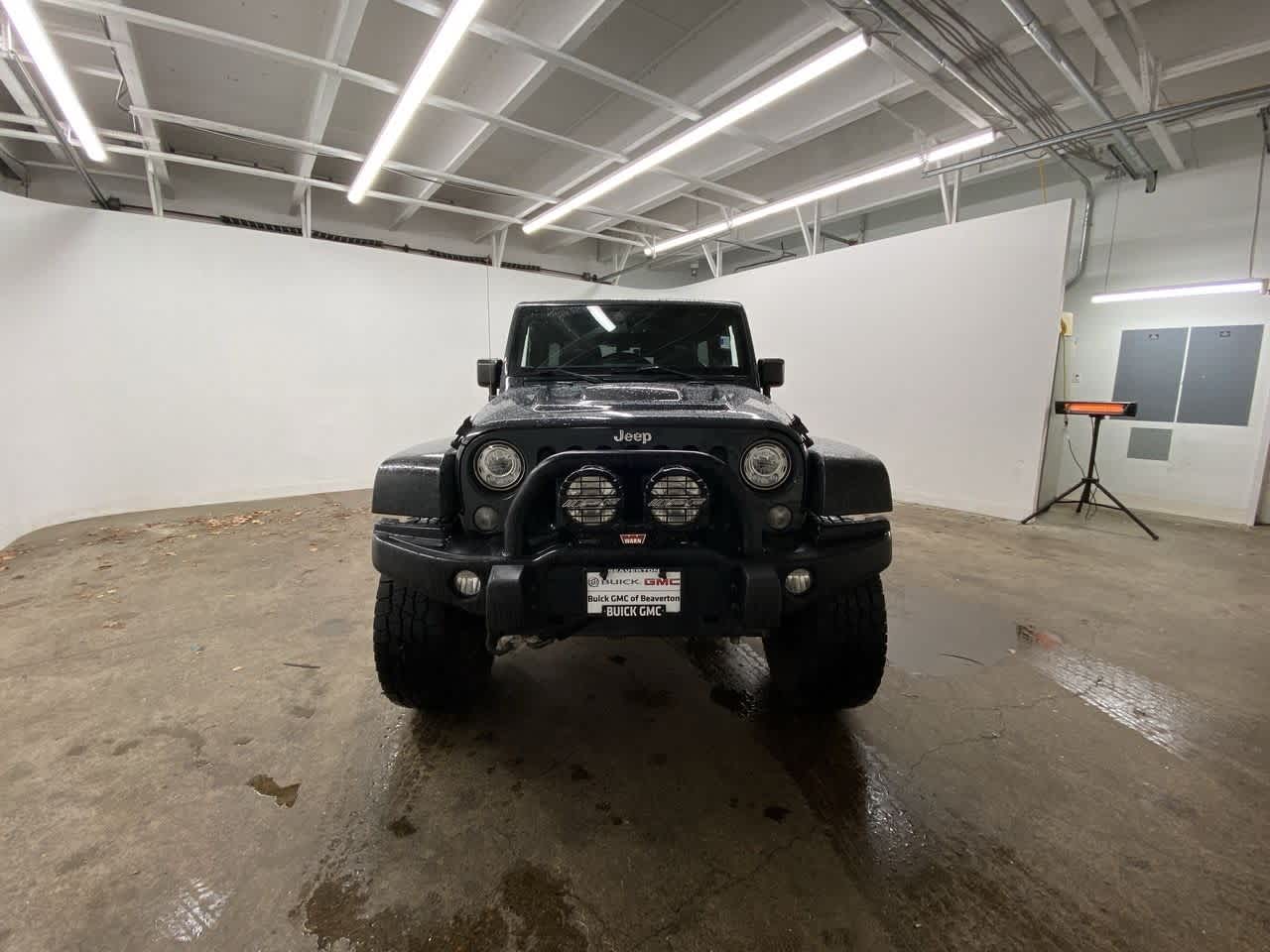 Thumbnail: 2017 Jeep Wrangler - 9