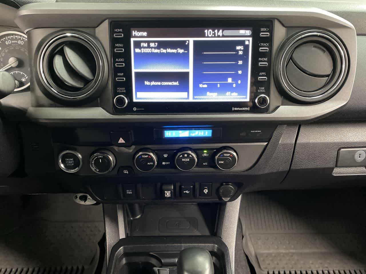 Thumbnail: 2021 Toyota Tacoma - 24