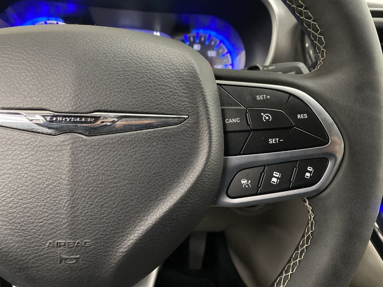 Thumbnail: 2024 Chrysler Pacifica - 21