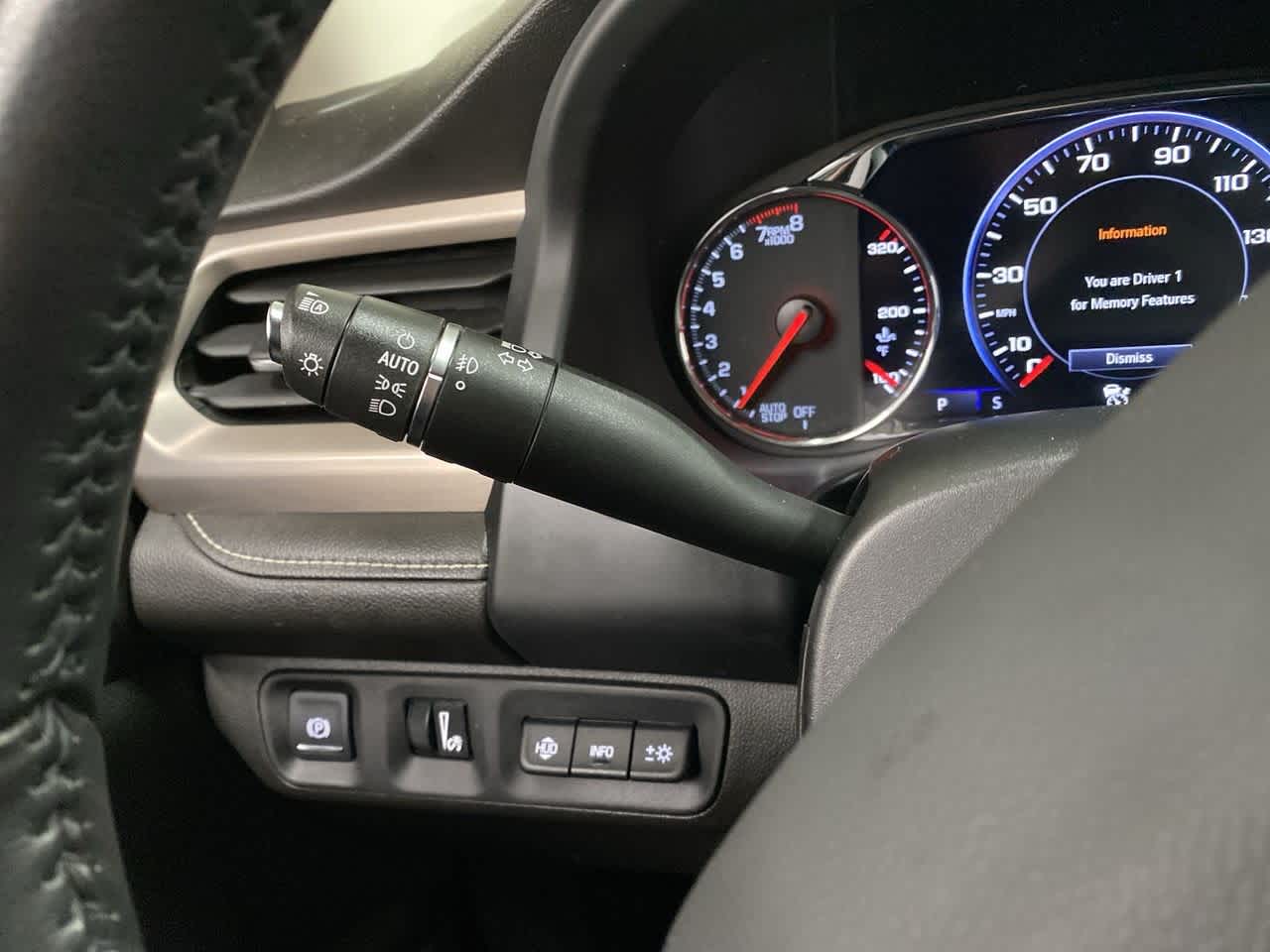 Thumbnail: 2022 GMC Acadia - 23