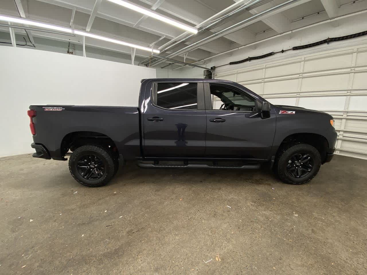 Thumbnail: 2023 Chevrolet Silverado 1500 - 7