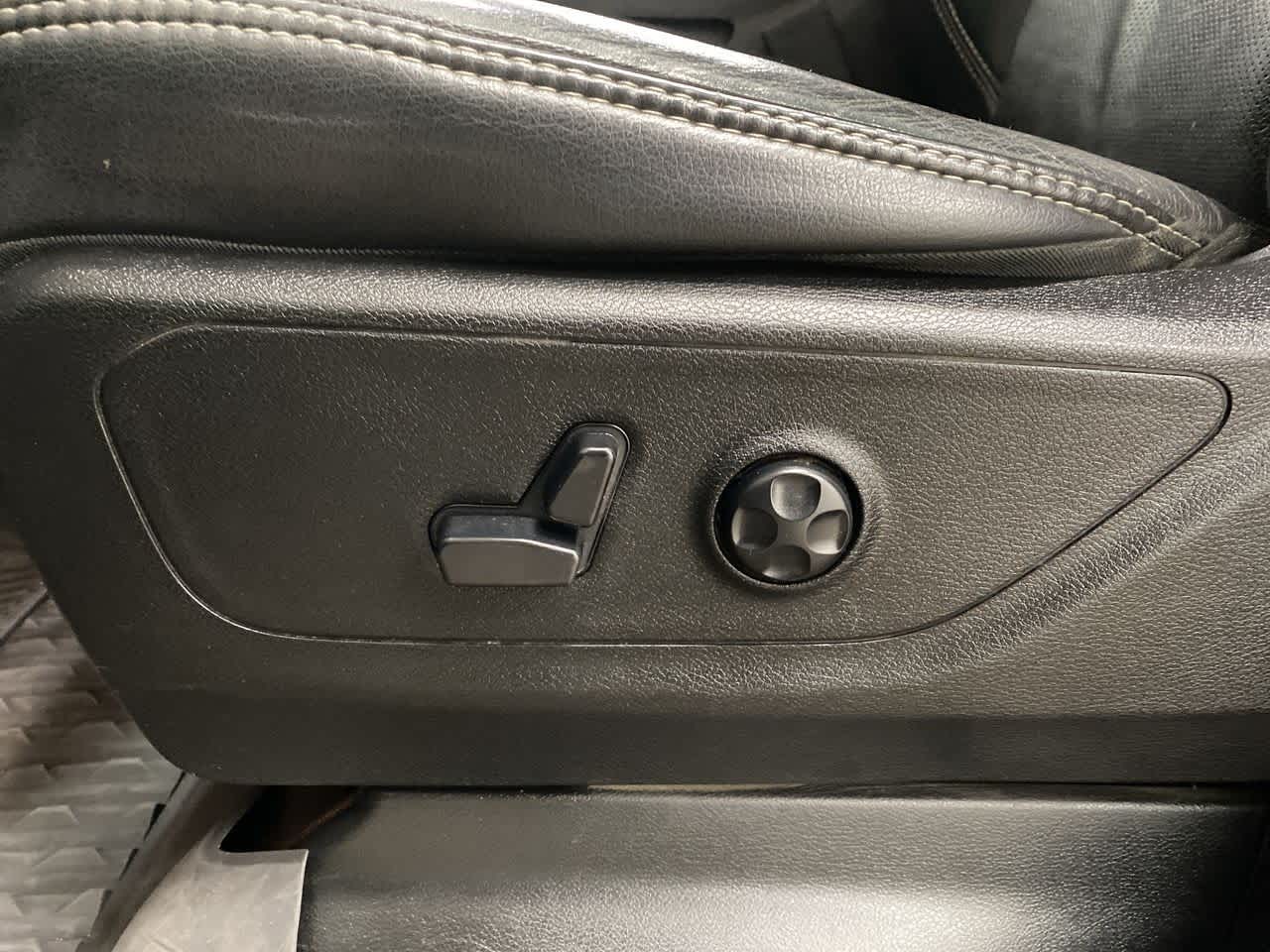 Thumbnail: 2019 RAM 1500 - 13