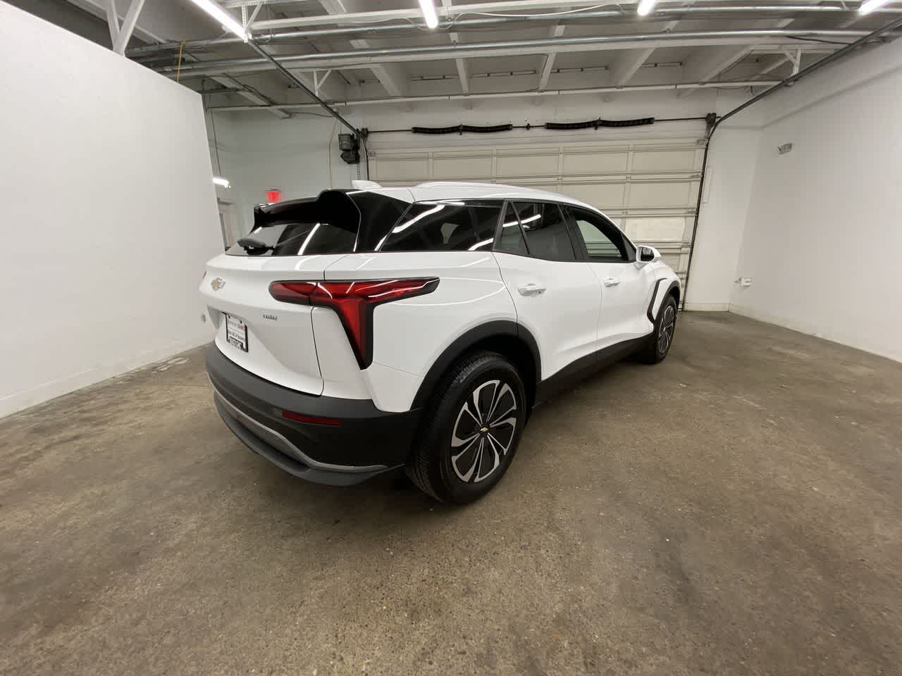 Thumbnail: 2024 Chevrolet Blazer EV - 6