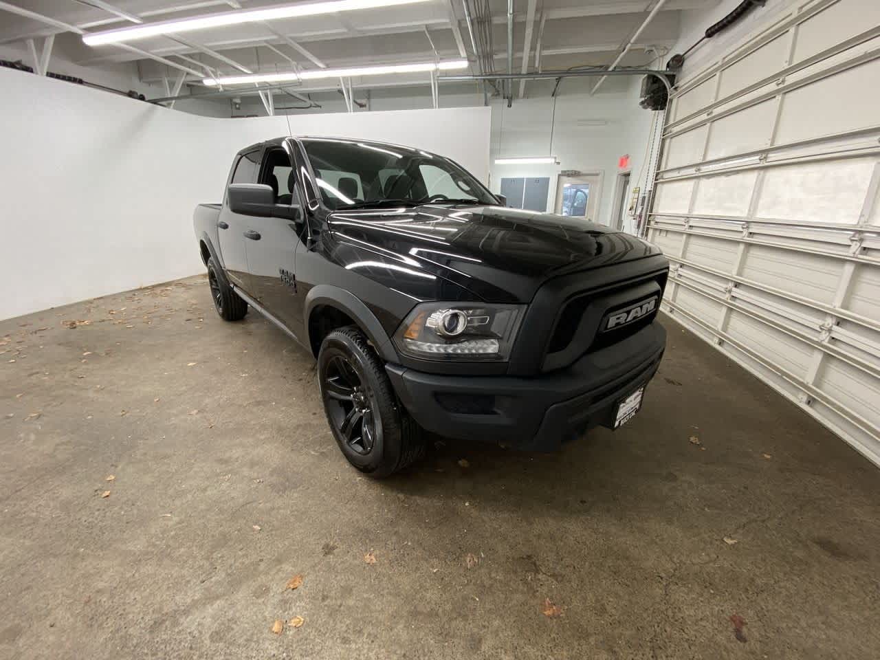 Thumbnail: 2024 RAM 1500 Classic - 8
