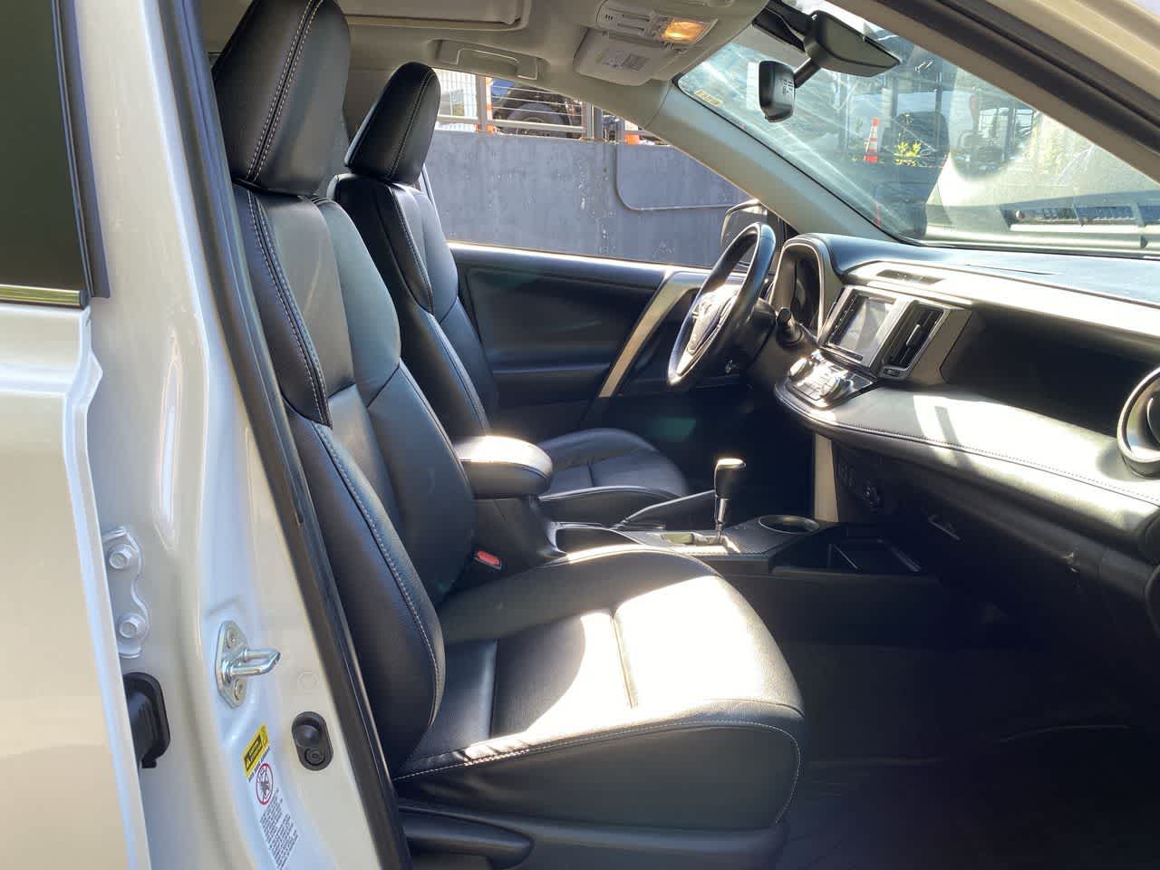 Thumbnail: 2014 Toyota RAV4 - 20