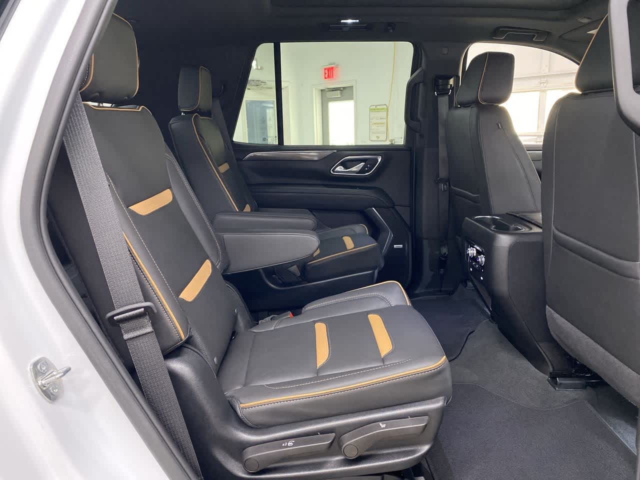 Thumbnail: 2024 GMC Yukon - 17