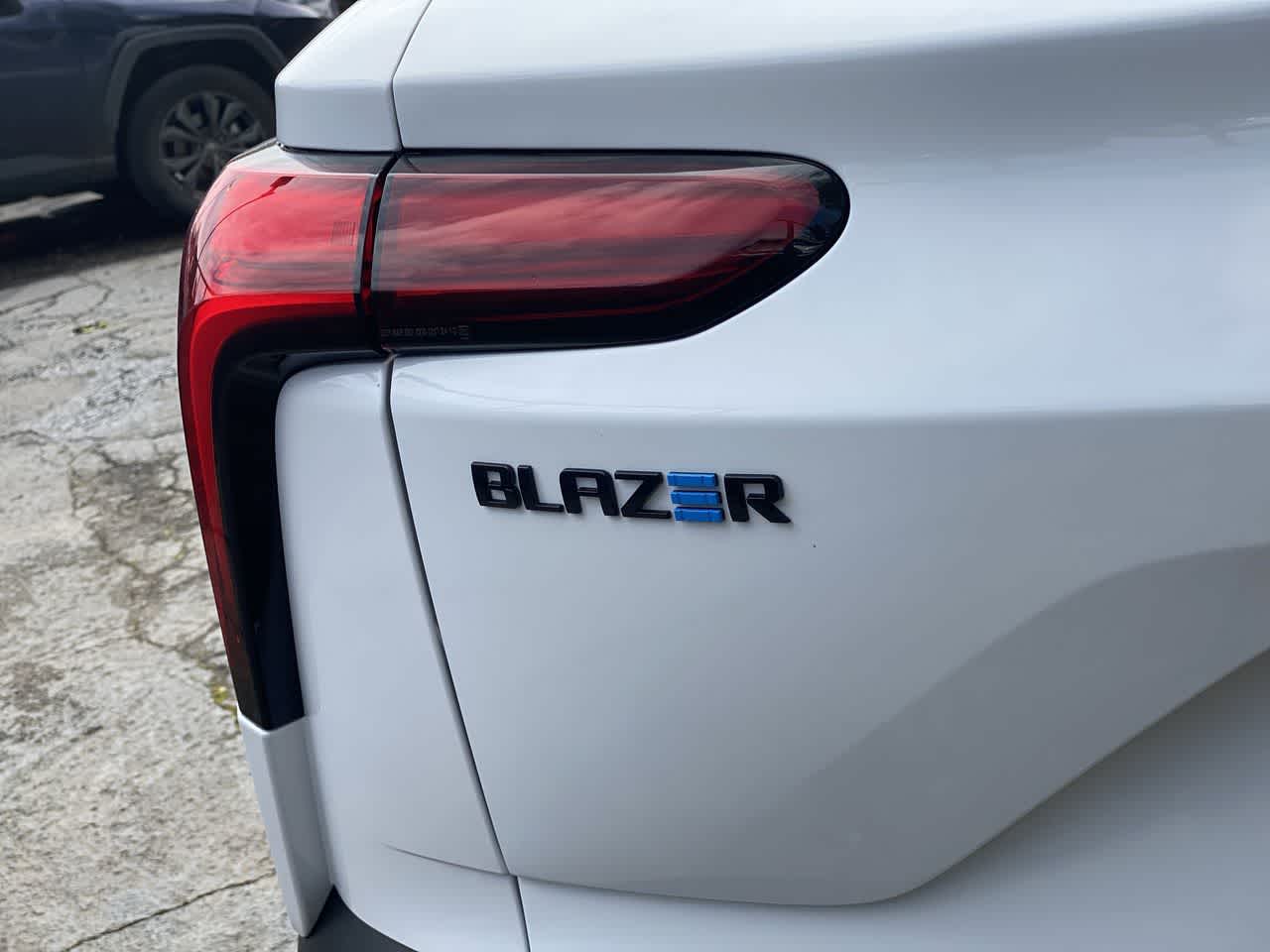 Thumbnail: 2024 Chevrolet Blazer EV - 10