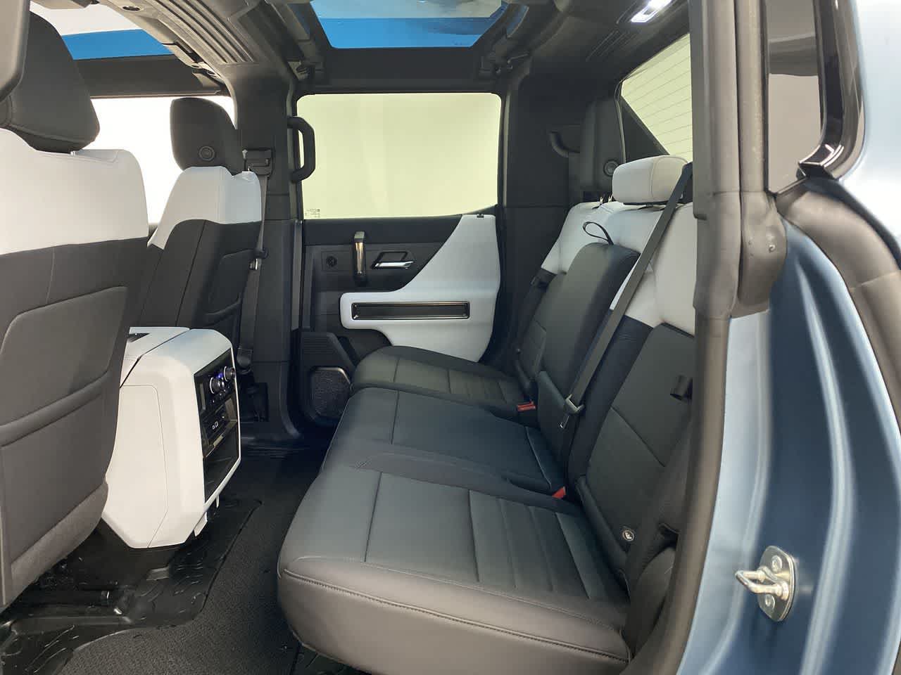 Thumbnail: 2024 GMC Hummer EV - 16