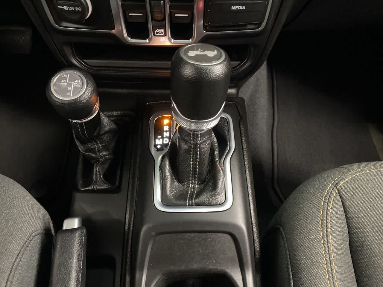 Thumbnail: 2024 Jeep Wrangler - 27