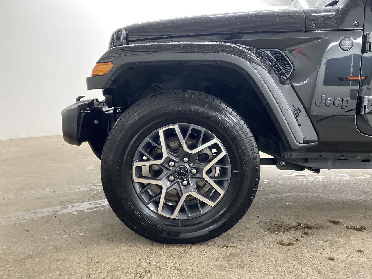 Thumbnail: 2025 Jeep Wrangler - 11