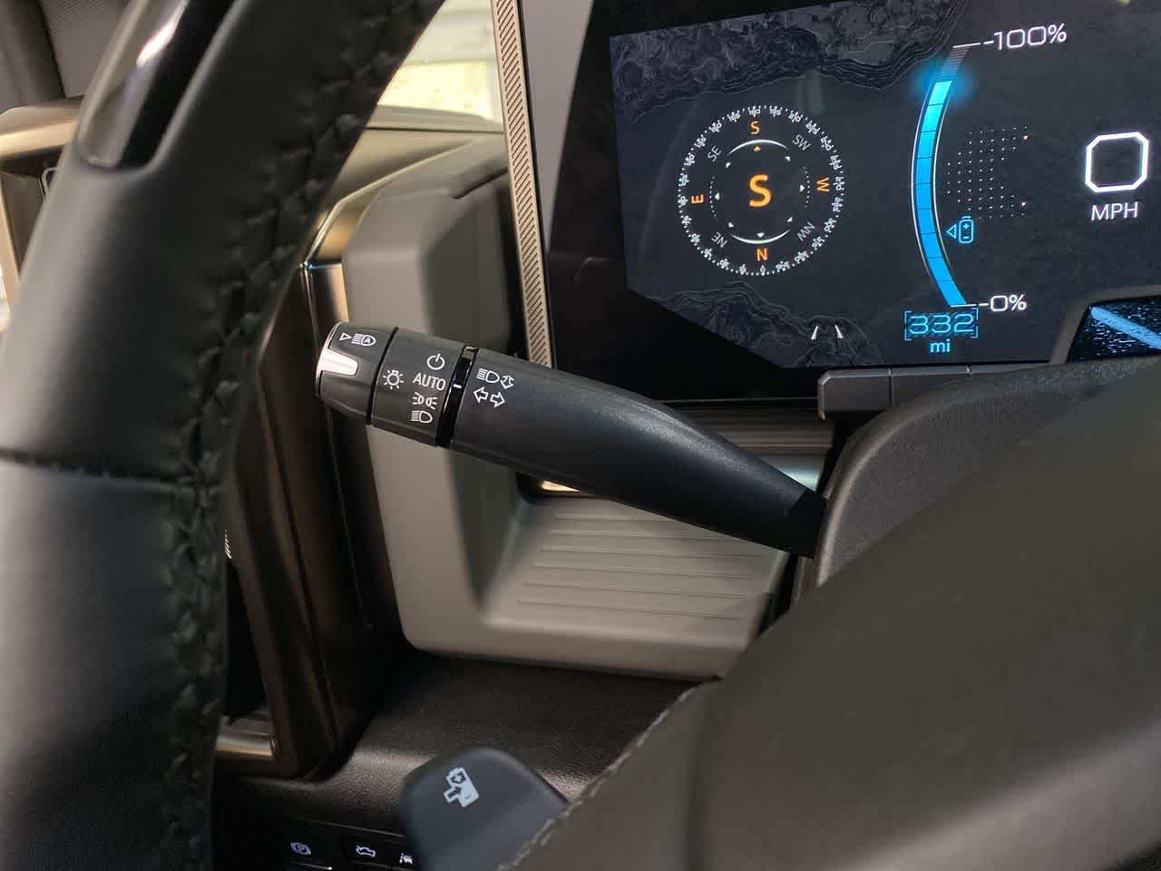 Thumbnail: 2024 GMC Hummer EV - 23