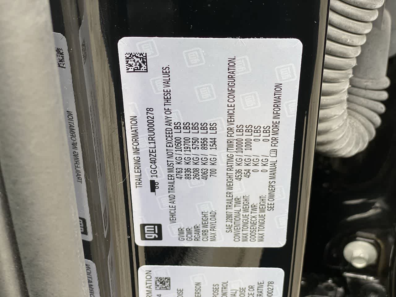 Thumbnail: 2024 Chevrolet Silverado EV - 28