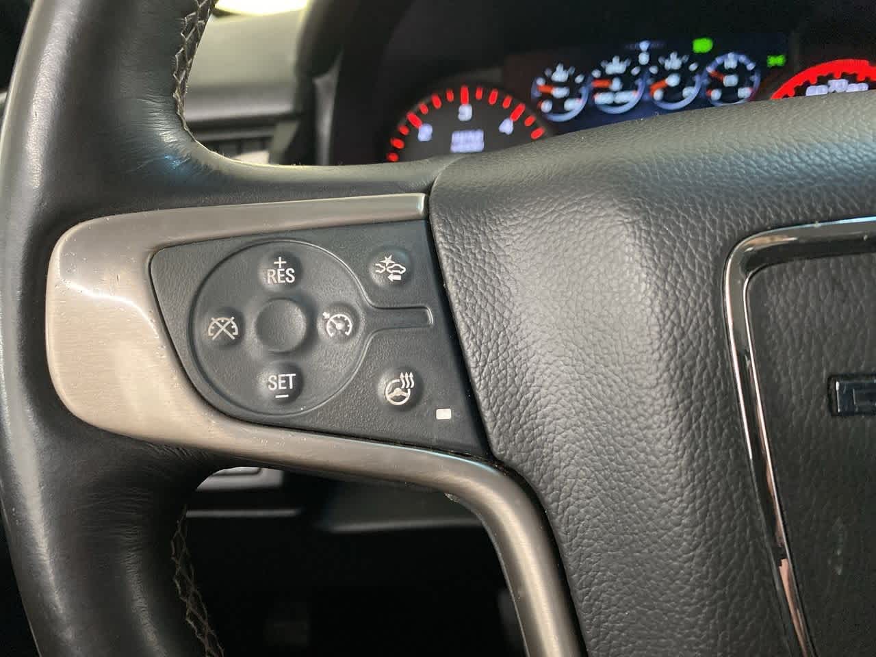 Thumbnail: 2016 GMC Yukon - 22