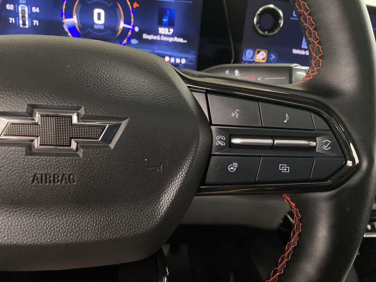 Thumbnail: 2024 Chevrolet Silverado EV - 22