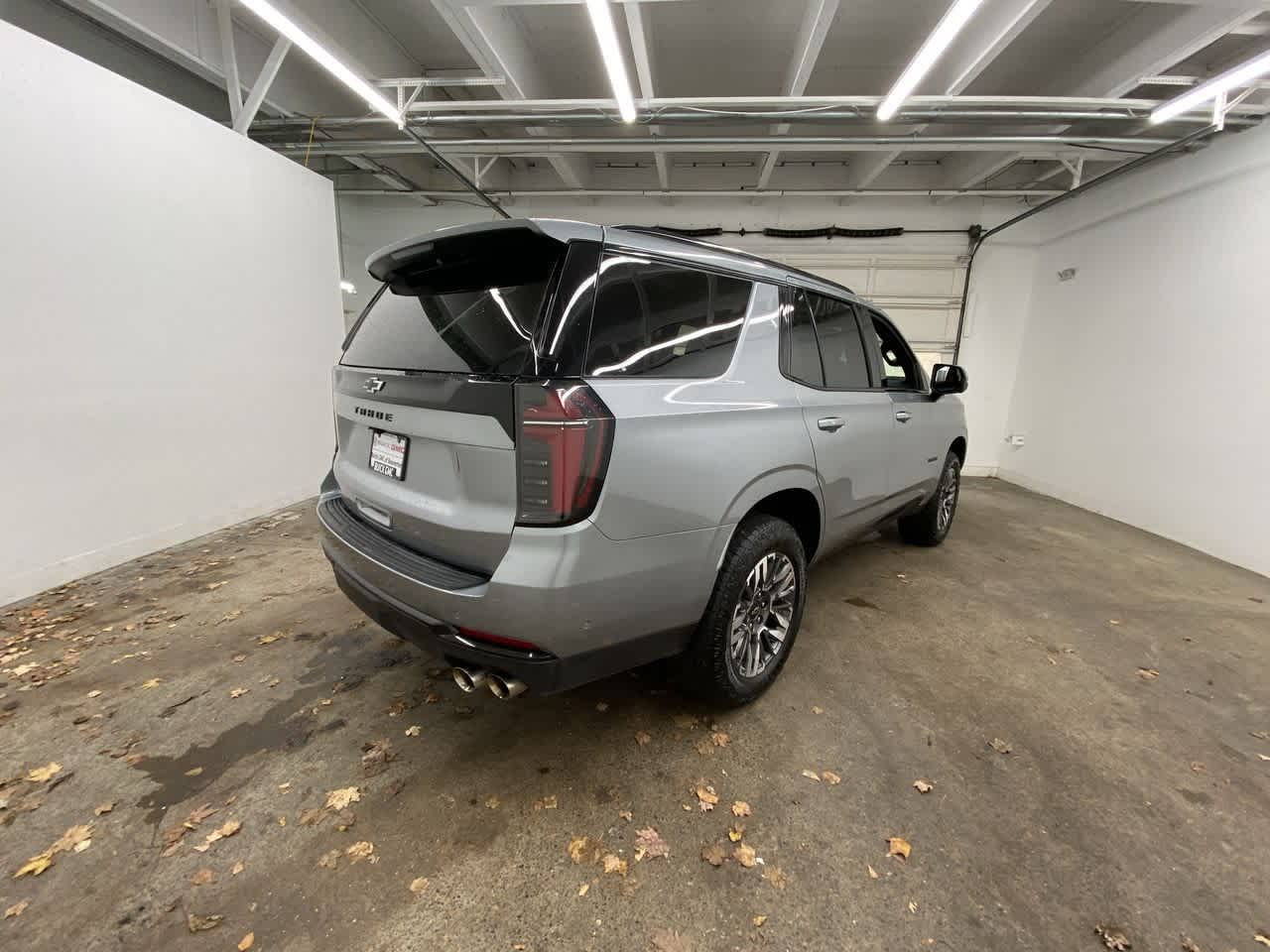 Thumbnail: 2025 Chevrolet Tahoe - 6