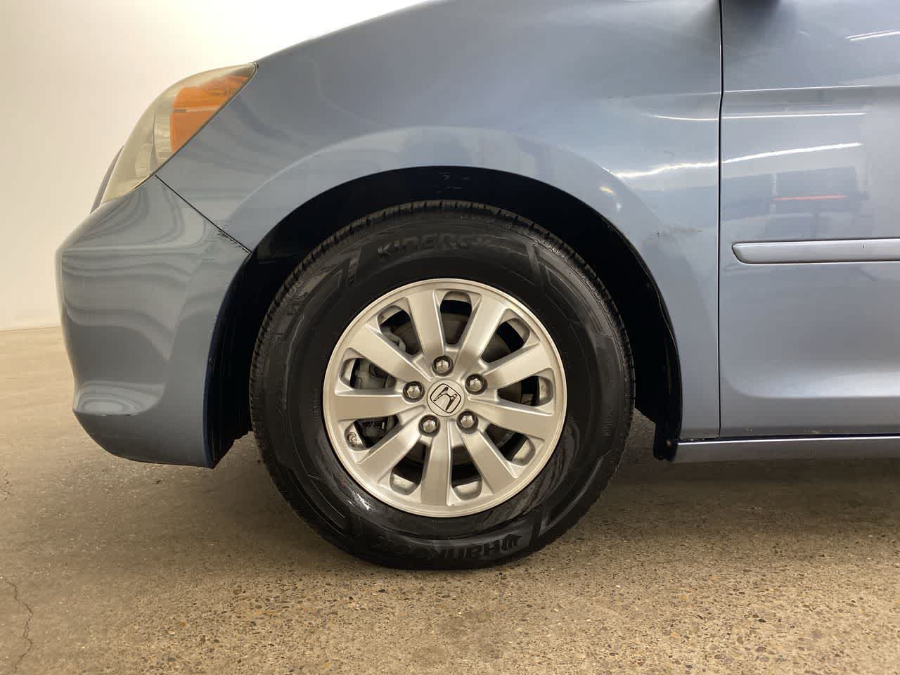 Thumbnail: 2010 Honda Odyssey - 11